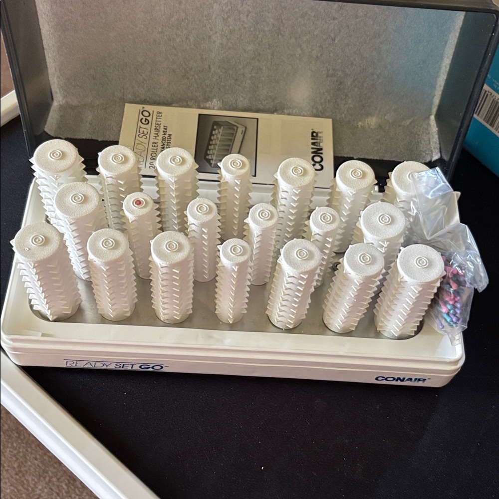Conair Hot Roller Set with Dark Gray Storage Case - Picture 2 of 3